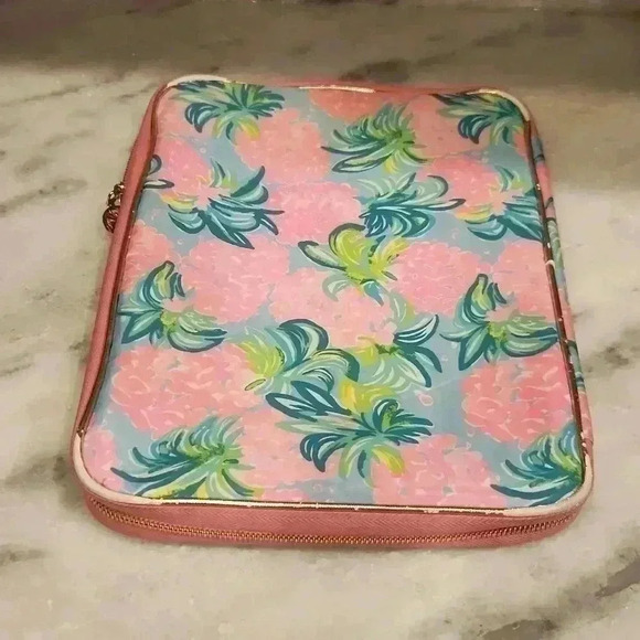 Lilly Pulitzer laptop case - Picture 5 of 11